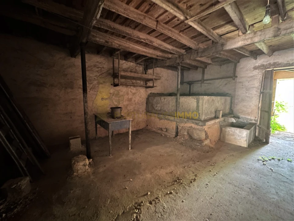 Moradia T4 para Venda em Carregueiros Foto 9