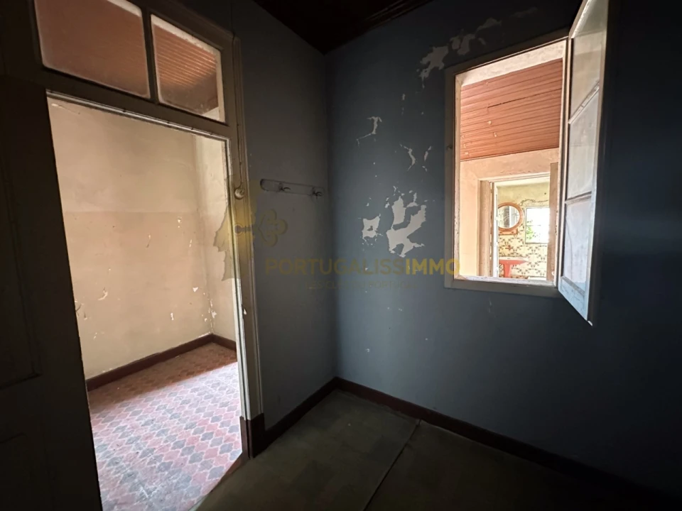 Moradia T4 para Venda em Carregueiros Foto 19