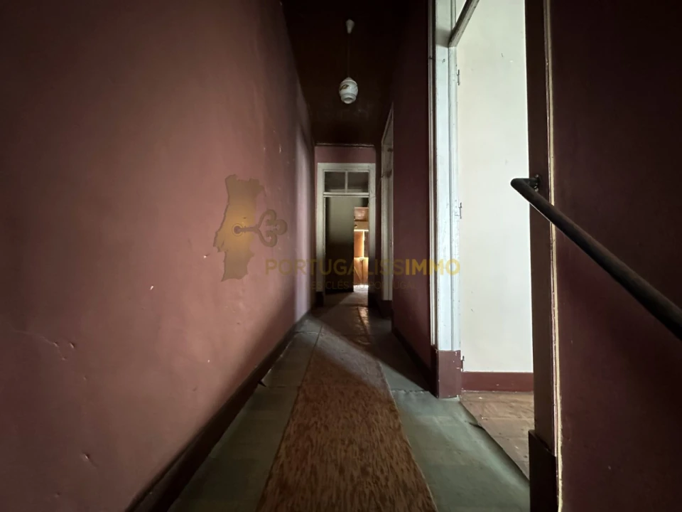 Moradia T4 para Venda em Carregueiros Foto 27