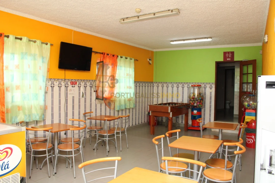 Negócio para Venda em Além da Ribeira e Pedreira Foto 6