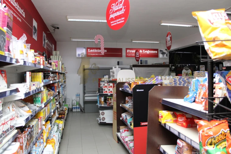 Negócio para Venda em Além da Ribeira e Pedreira Foto 5