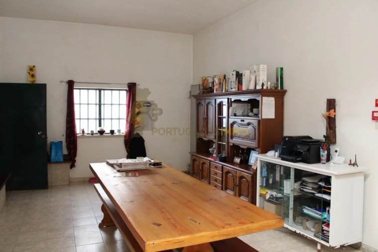 Negócio para Venda em Além da Ribeira e Pedreira Foto 7