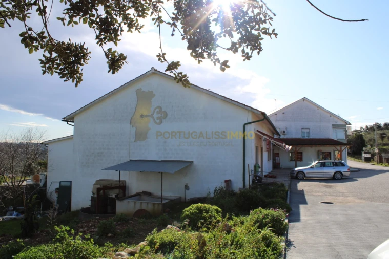 Negócio para Venda em Além da Ribeira e Pedreira Foto 2
