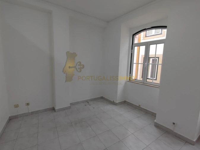 Escritório para Arrendamento em São João Baptista e Santa Maria dos Olivais Foto 14