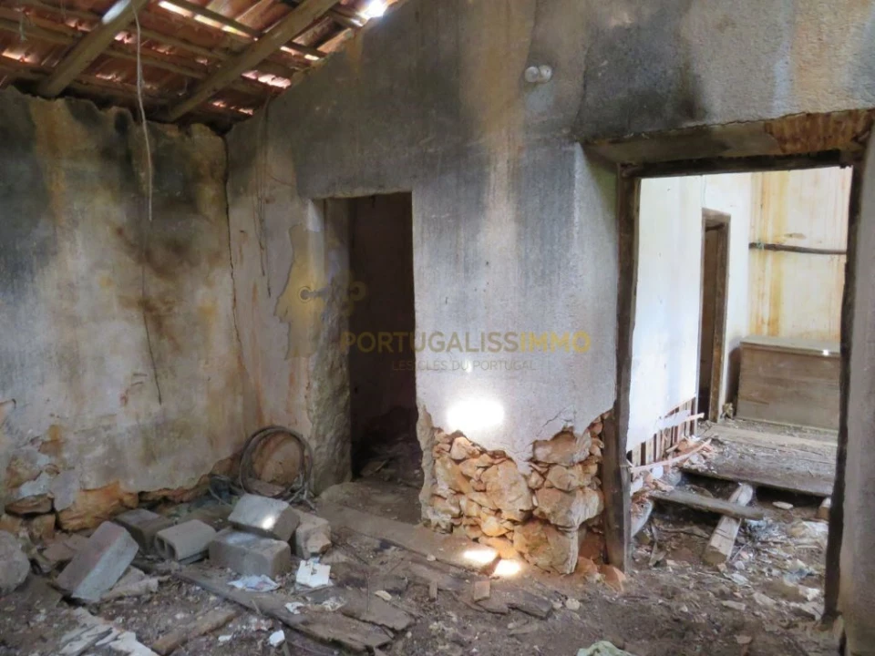 Quinta T3 para Venda em Chãos Foto 14