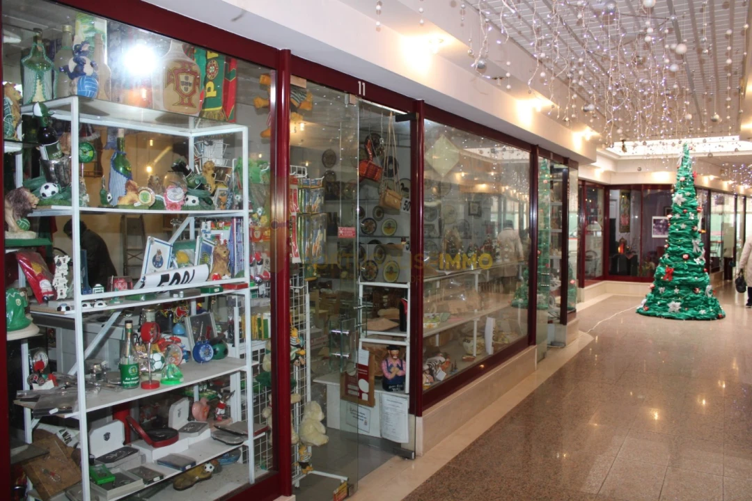 Loja para Venda em São João Baptista e Santa Maria dos Olivais Foto 5