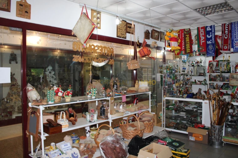 Loja para Venda em São João Baptista e Santa Maria dos Olivais Foto 9