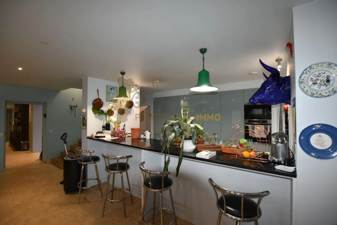 Moradia T5 para Venda em Pussos São Pedro Foto 3