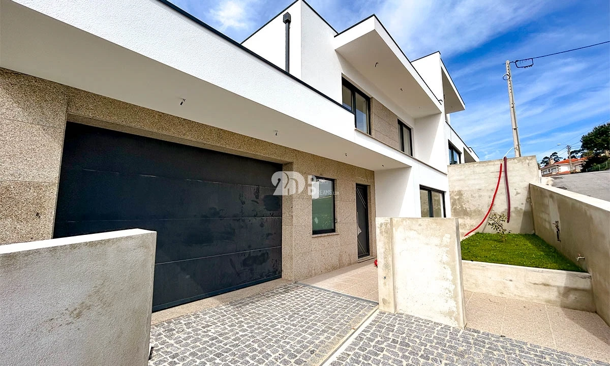 Moradia T4 para Venda em Lemenhe, Mouquim e Jesufrei Foto 41