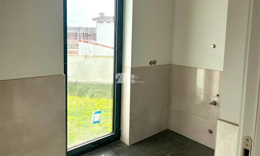 Moradia T4 para Venda em Lemenhe, Mouquim e Jesufrei Foto 11