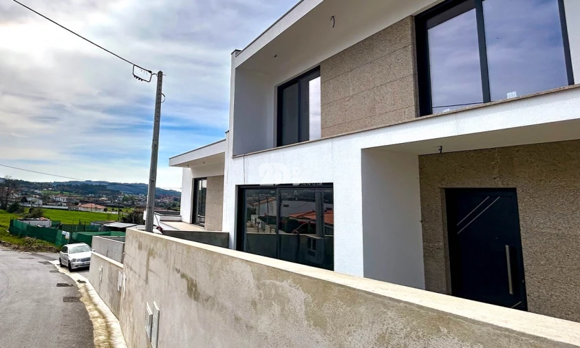 Moradia T4 para Venda em Lemenhe, Mouquim e Jesufrei Foto 40