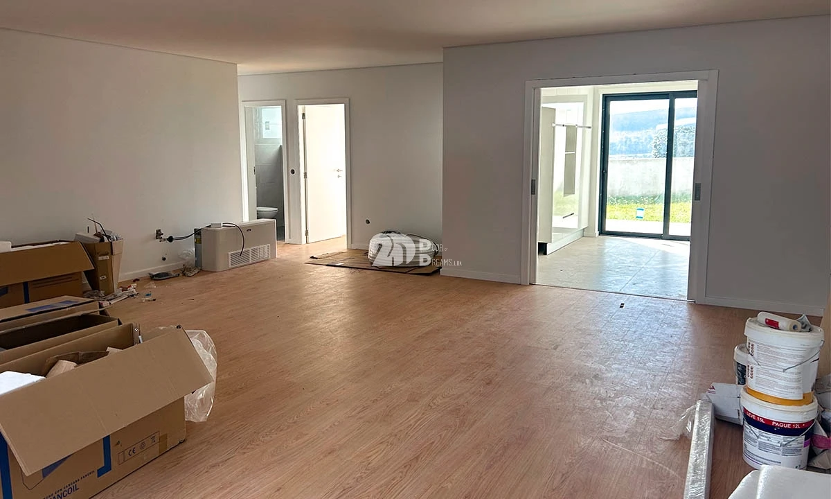 Moradia T4 para Venda em Lemenhe, Mouquim e Jesufrei Foto 3