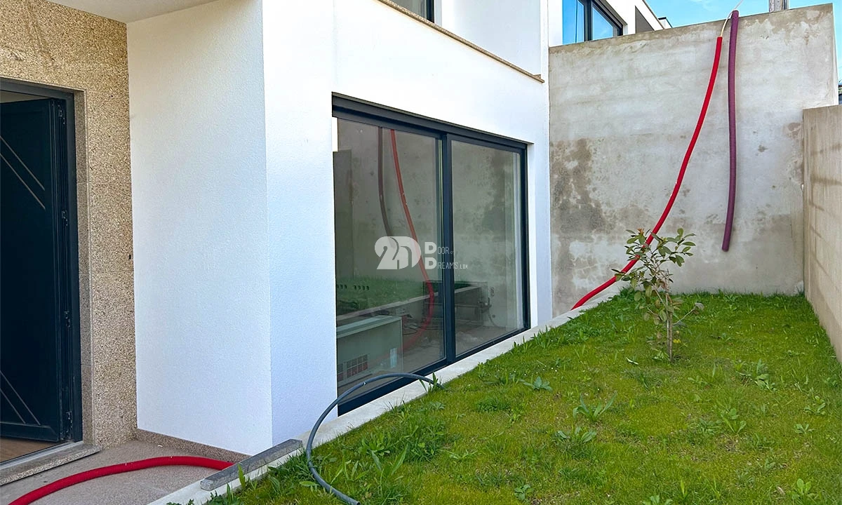 Moradia T4 para Venda em Lemenhe, Mouquim e Jesufrei Foto 32