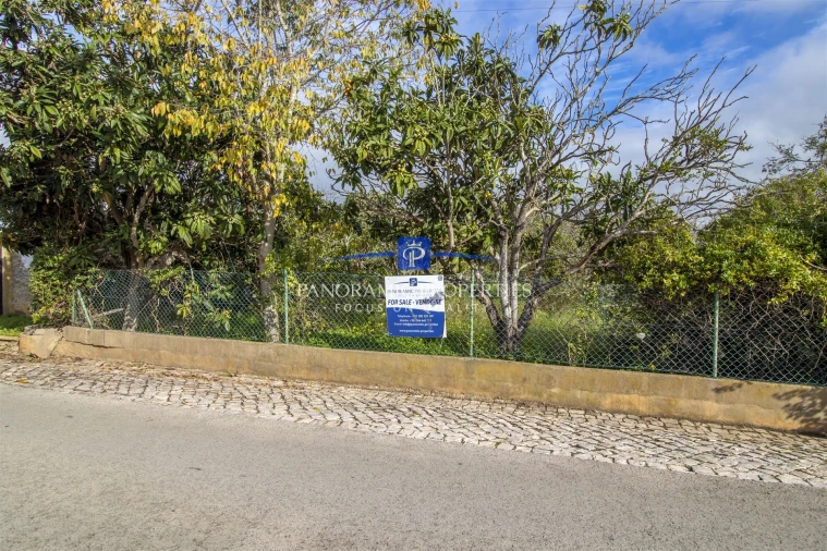 Terreno para Venda em Alvor Foto 4