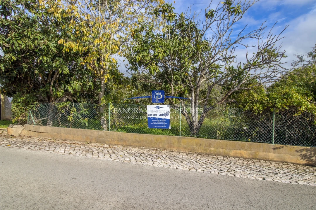 Terreno para Venda em Alvor Foto 4