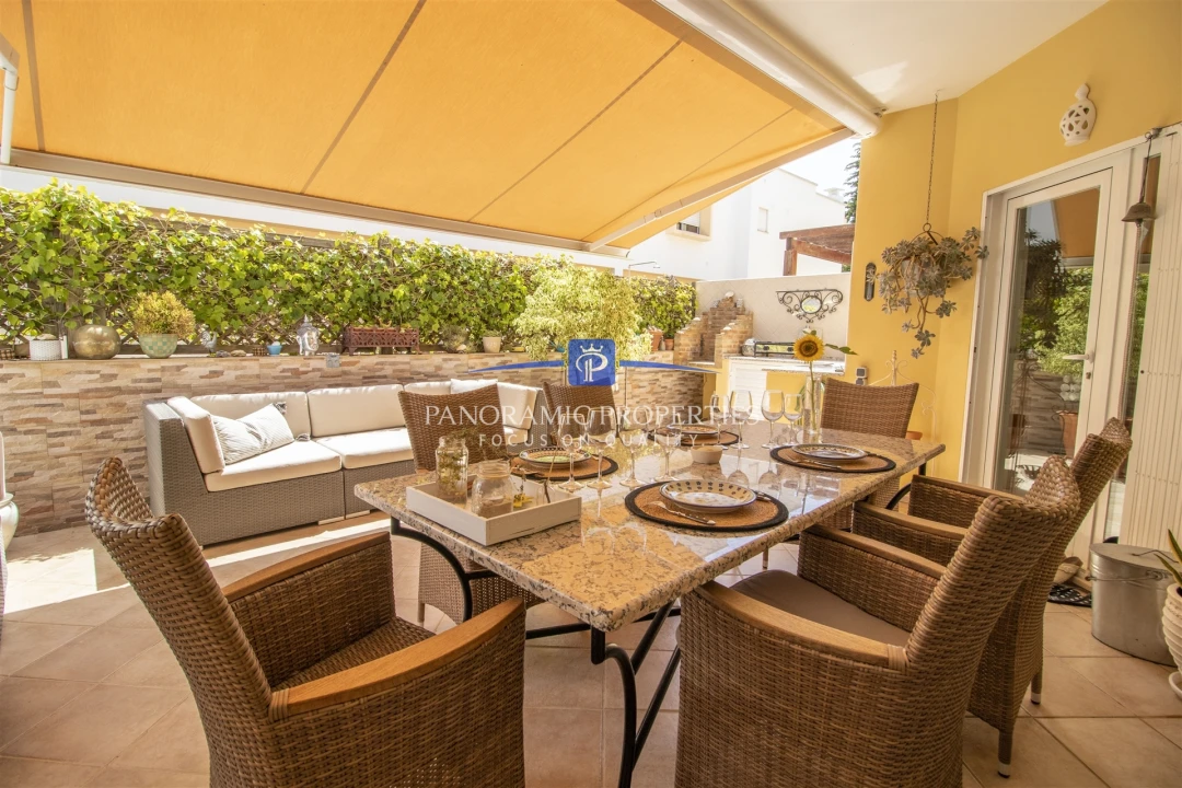 Moradia T3 para Venda em Porches Foto 12