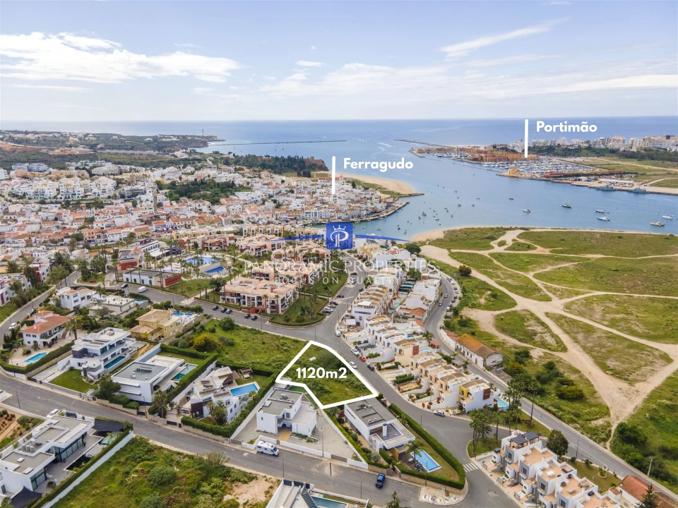 Terreno para Venda em Ferragudo Foto 1
