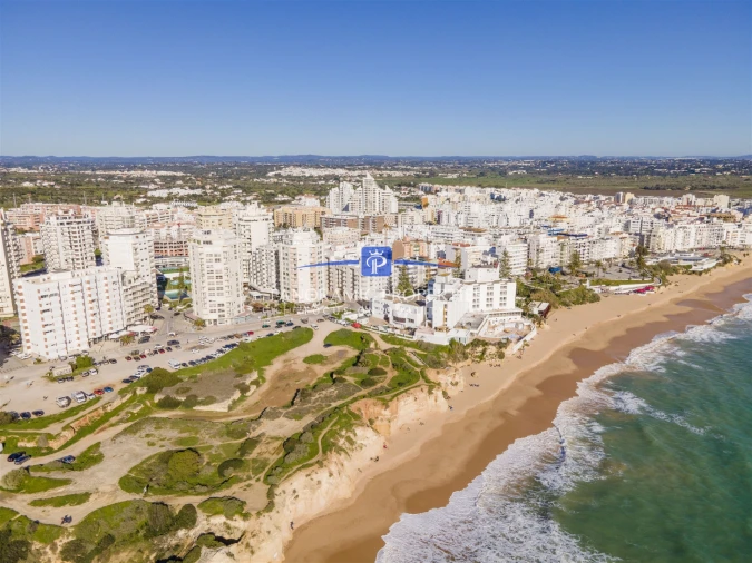 Apartamento T4 para Venda em Armação de Pera Foto 22