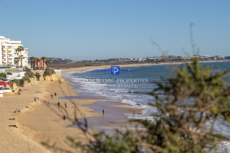 Apartamento T4 para Venda em Armação de Pera Foto 23