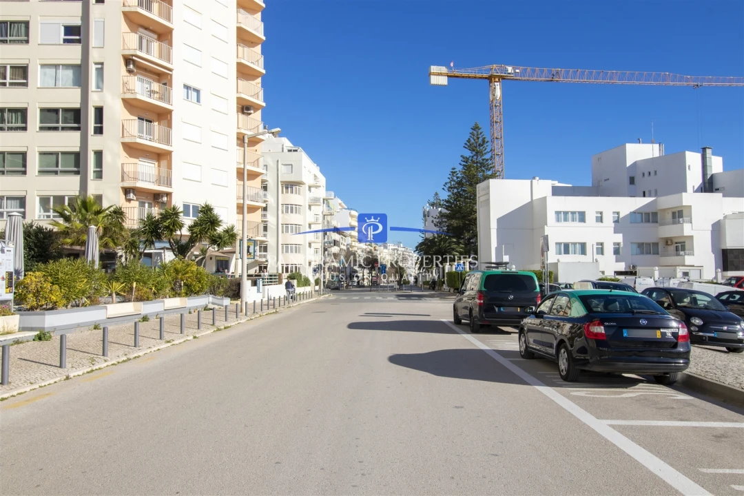 Apartamento T4 para Venda em Armação de Pera Foto 24