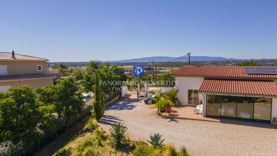 Moradia T2 para Venda em Porches Foto 5