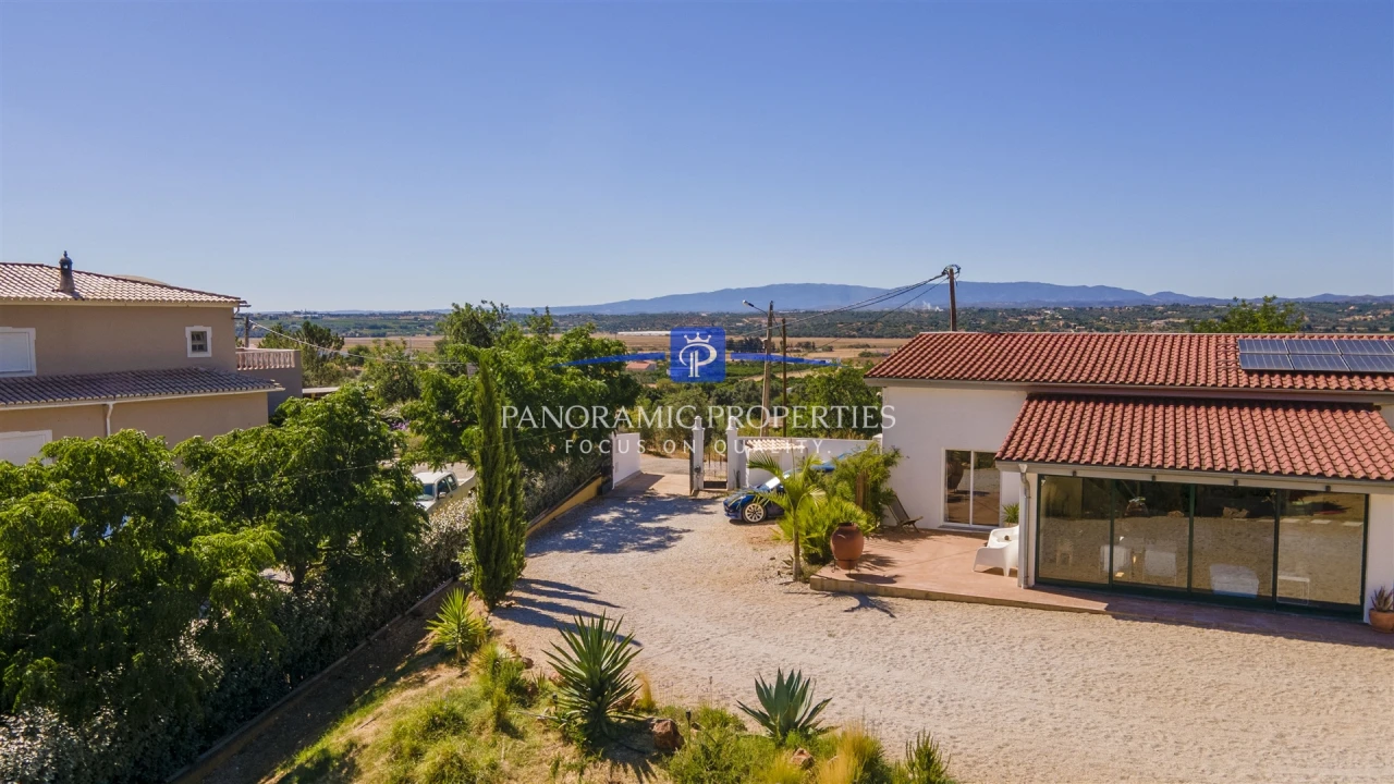 Moradia T2 para Venda em Porches Foto 5