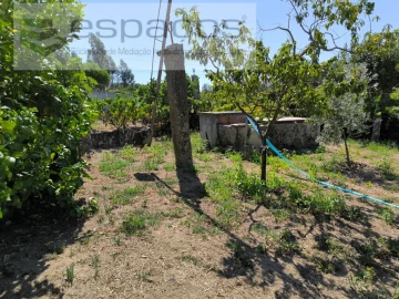 Quinta T2 para Venda em Escalos de Baixo e Mata