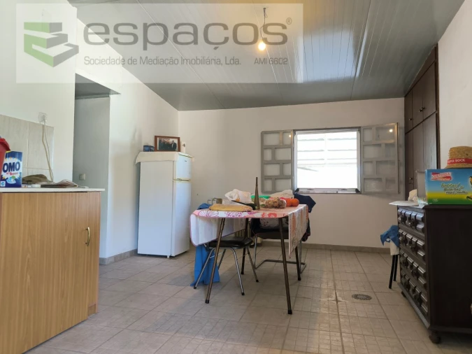 Quinta T2 para Venda em Escalos de Baixo e Mata Foto 10