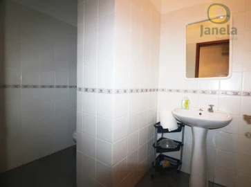 Loja para Venda em Olhão