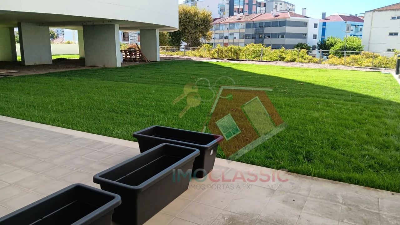 Apartamento T2 para Venda em União das Freguesias de Setúbal Foto 13
