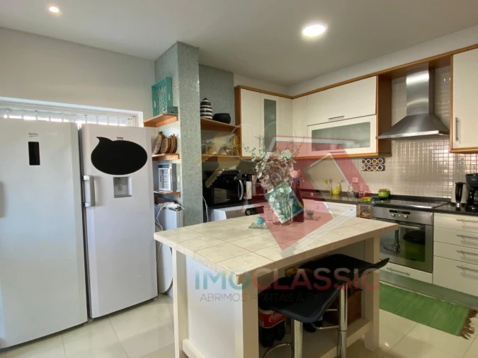 Apartamento T2 para Venda em União das Freguesias de Setúbal Foto 5