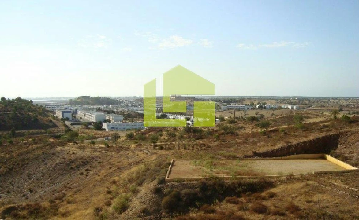 Prédio para Venda em Castro Marim Foto 10