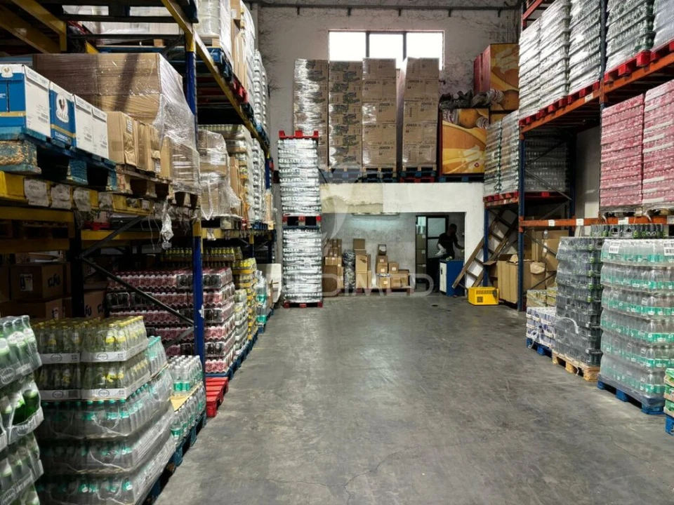 Armazém para Venda em São João das Lampas e Terrugem Foto 4