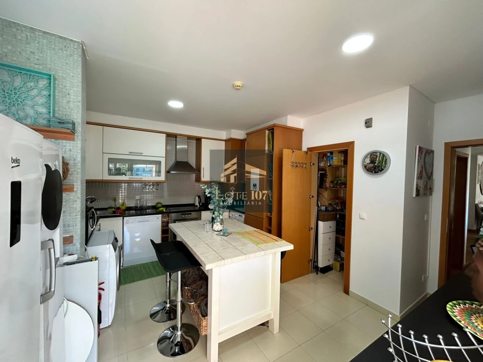 Apartamento T2 para Venda em União das Freguesias de Setúbal Foto 4