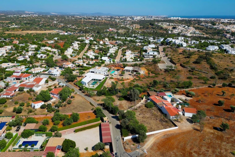 Terreno para Venda em Albufeira e Olhos de Água Foto 10