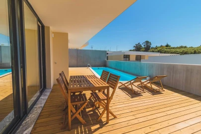 Apartamento T1 para Venda em Sesimbra (Santiago)