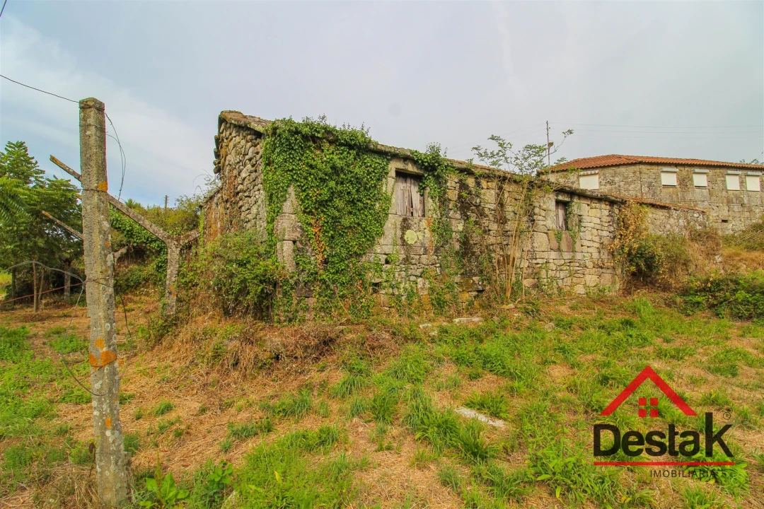 Moradia T0 para Venda em Cambra e Carvalhal de Vermilhas Foto 15