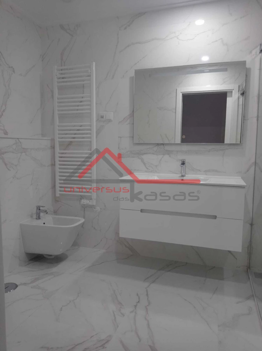 Apartamento T5 para Venda em Montijo e Afonsoeiro Foto 10