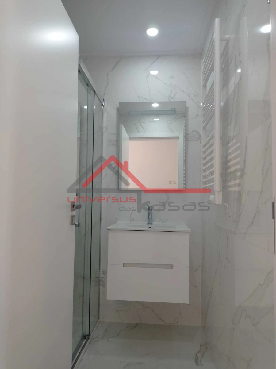 Apartamento T5 para Venda em Montijo e Afonsoeiro Foto 17