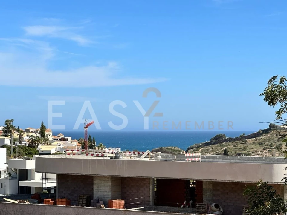 Moradia T4 para Venda em Albufeira e Olhos de Água Foto 12