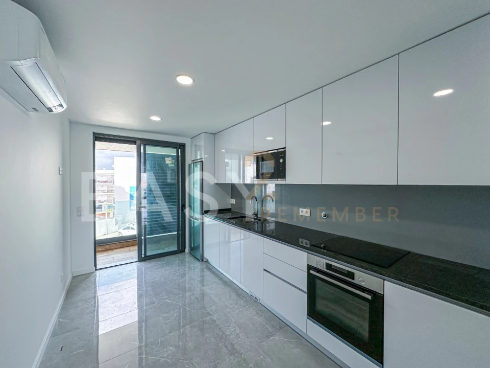 Apartamento T3 para Venda em Albufeira e Olhos de Água Foto 22