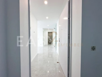 Apartamento T3 para Venda em Albufeira e Olhos de Água