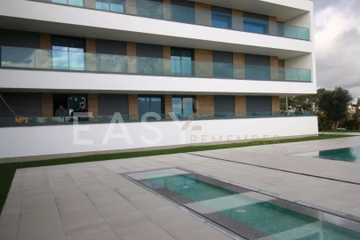 Apartamento T3 para Venda em Albufeira e Olhos de Água