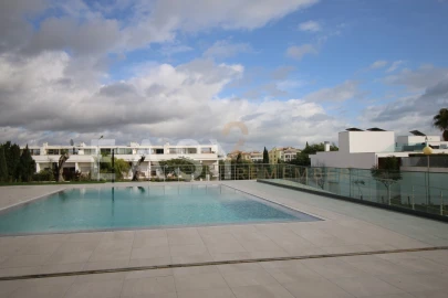 Apartamento T3 para Venda em Albufeira e Olhos de Água