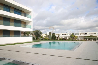 Apartamento T3 para Venda em Albufeira e Olhos de Água