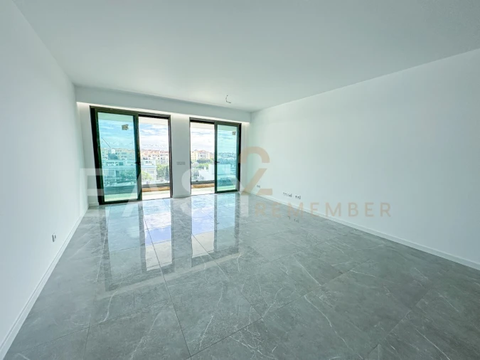 Apartamento T3 para Venda em Albufeira e Olhos de Água Foto 19