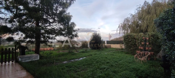 Moradia T4 para Venda em São Bartolomeu de Messines