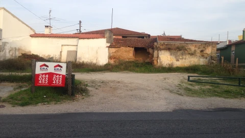 Terreno para Venda em Marrazes e Barosa