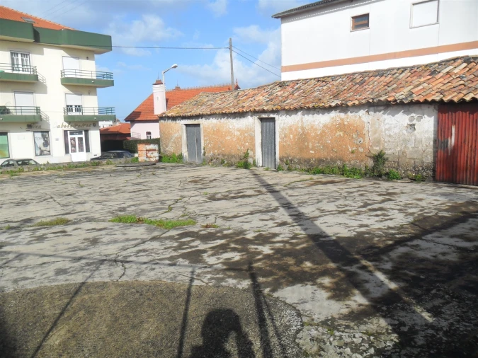 Moradia T1 para Venda em Marrazes e Barosa Foto 3
