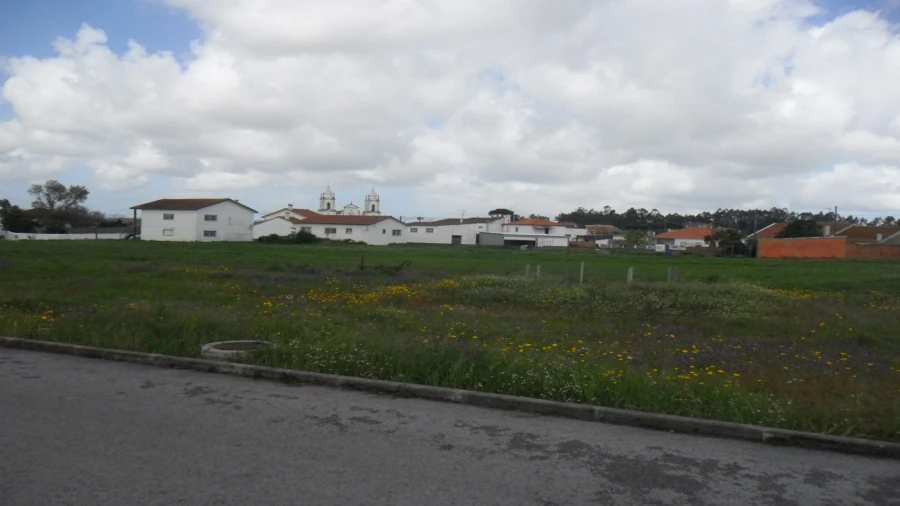 Terreno para Venda em Regueira de Pontes